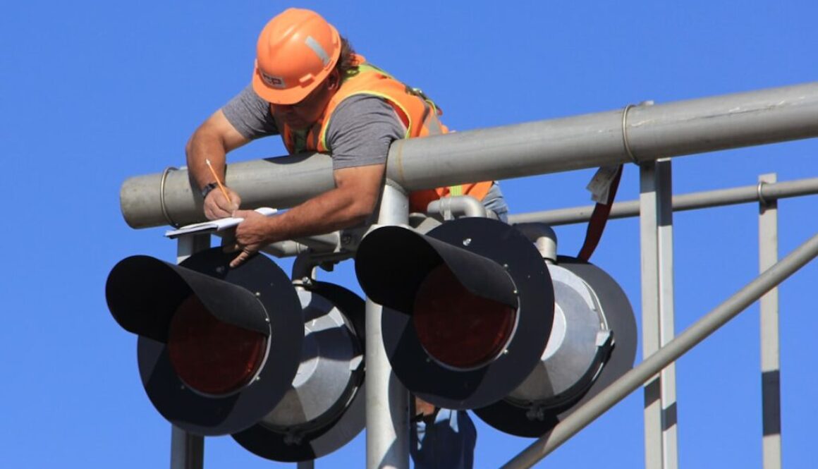 Photo Rola regularnych kontroli stanu technicznego sprzętu i narzędzi pracy